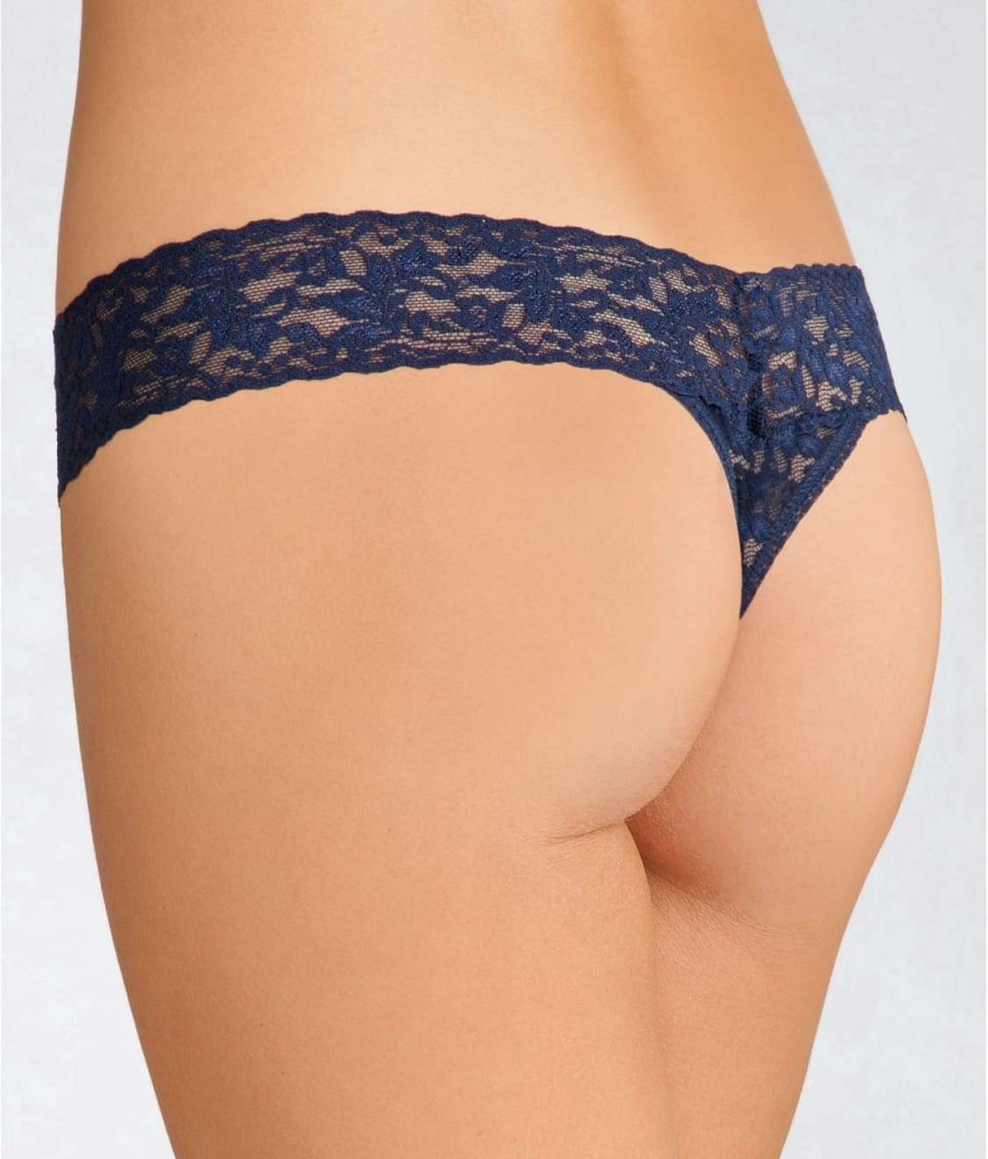 Hanky Panky Panties * | Signature Lace Petite Low Rise Thong Sales Hanky Panky